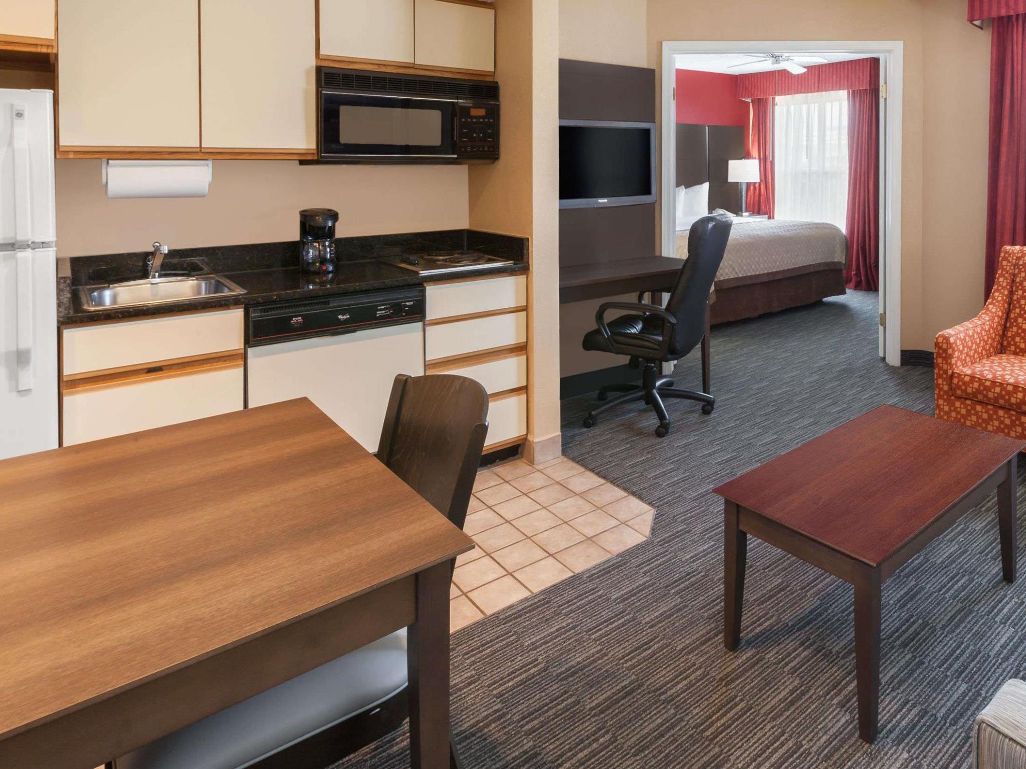 Affordable Suites Of America Detroit-וורן מראה חיצוני תמונה