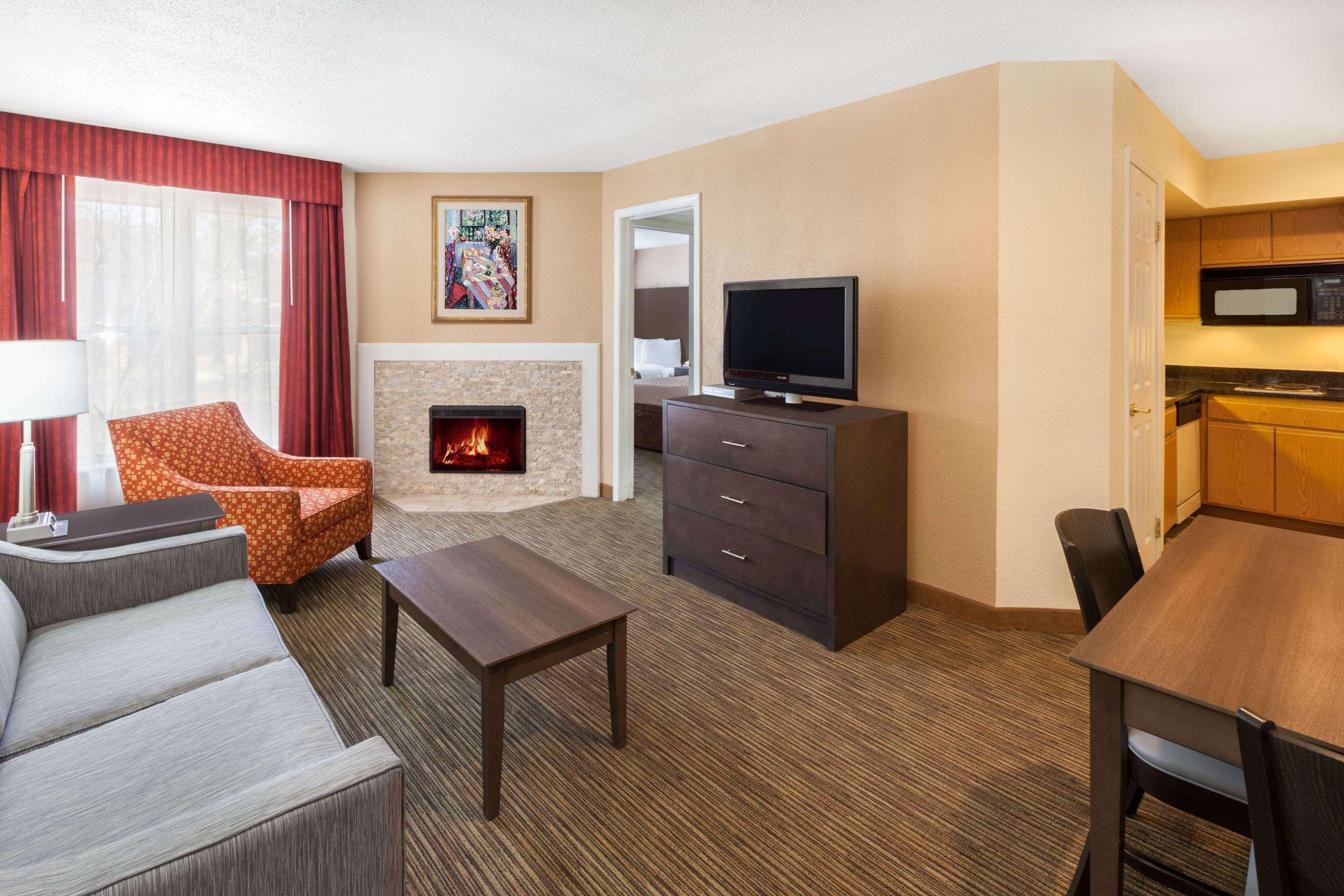 Affordable Suites Of America Detroit-וורן מראה חיצוני תמונה